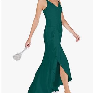 Adrianna Papell gown size 6 - LIKE NEW!